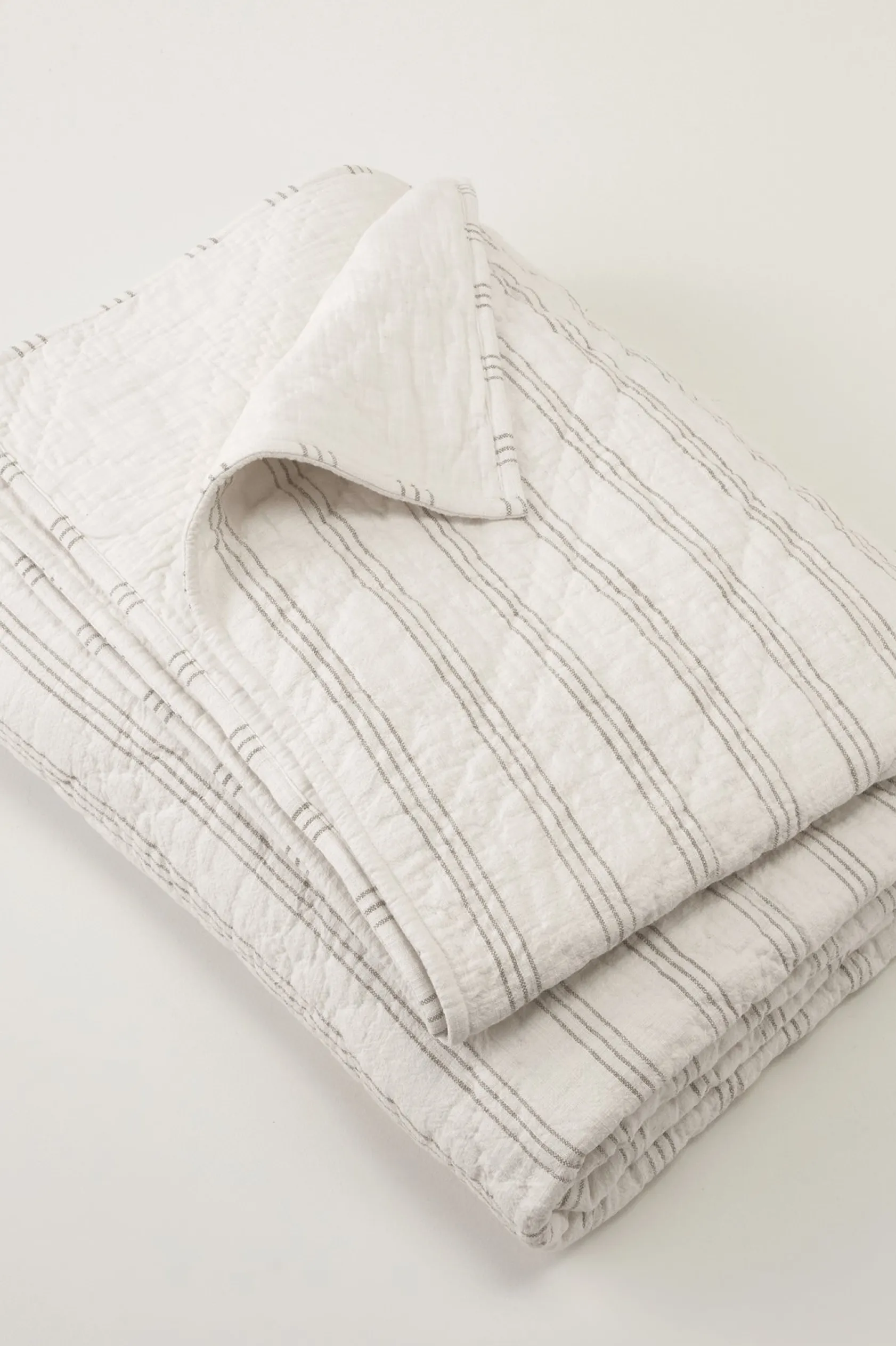 Soft Surroundings Grayson Cotton Quilt