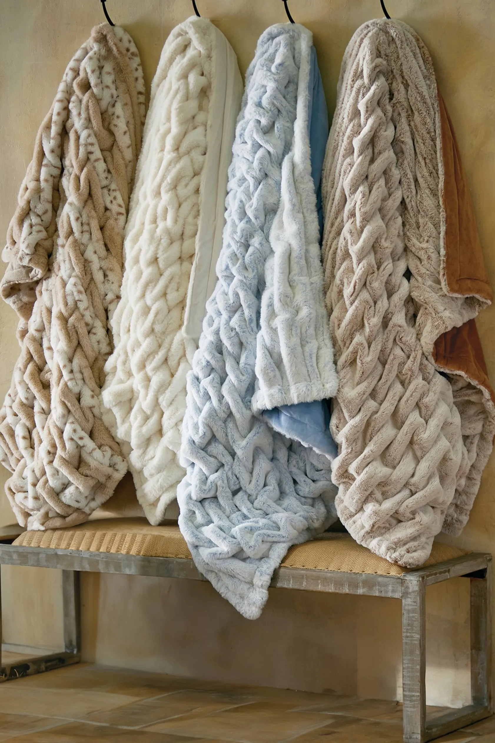 Soft Surroundings La Parisienne Faux Fur Throw