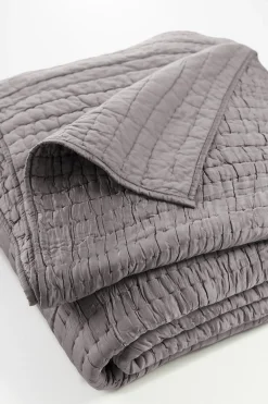 Soft Surroundings Nicolette Crinkle Quilt