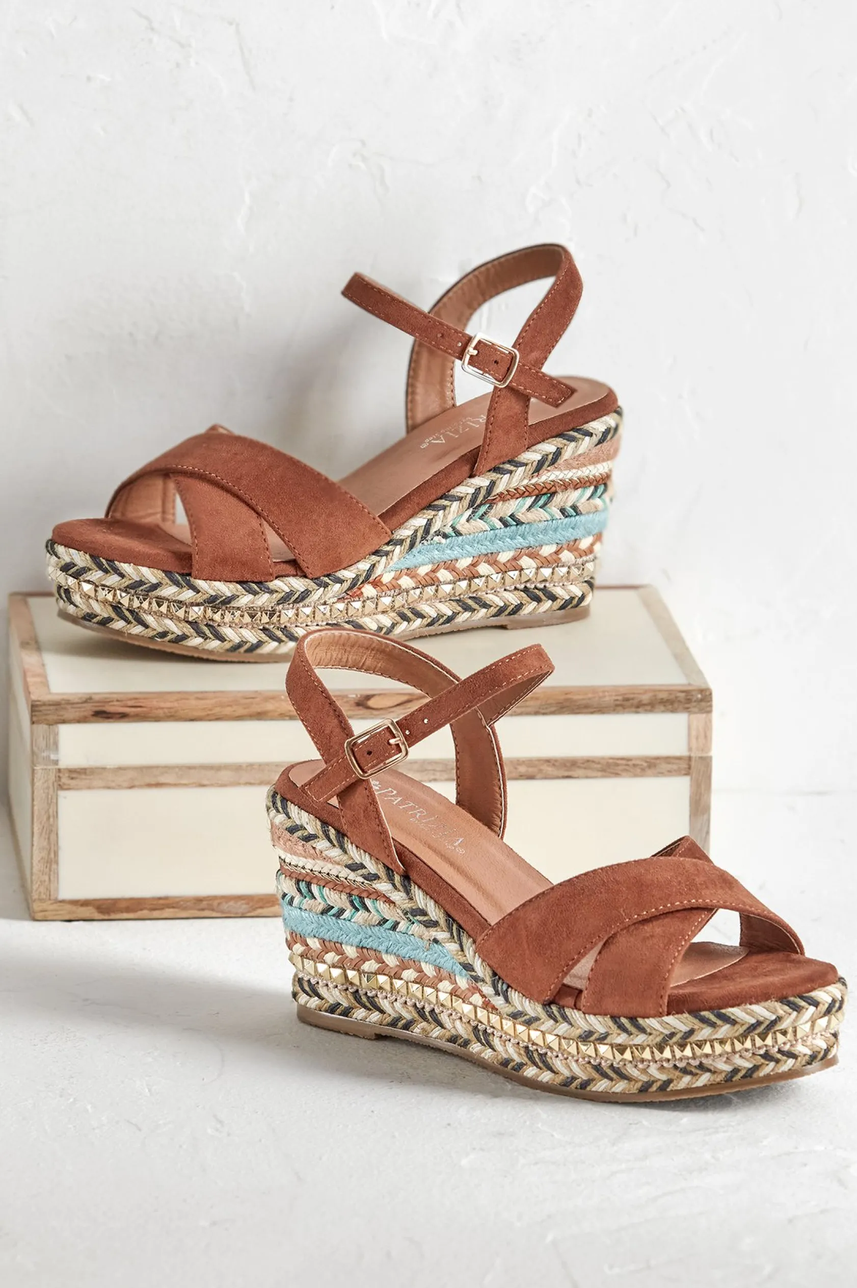 Soft Surroundings Patrizia Sloane Wedge