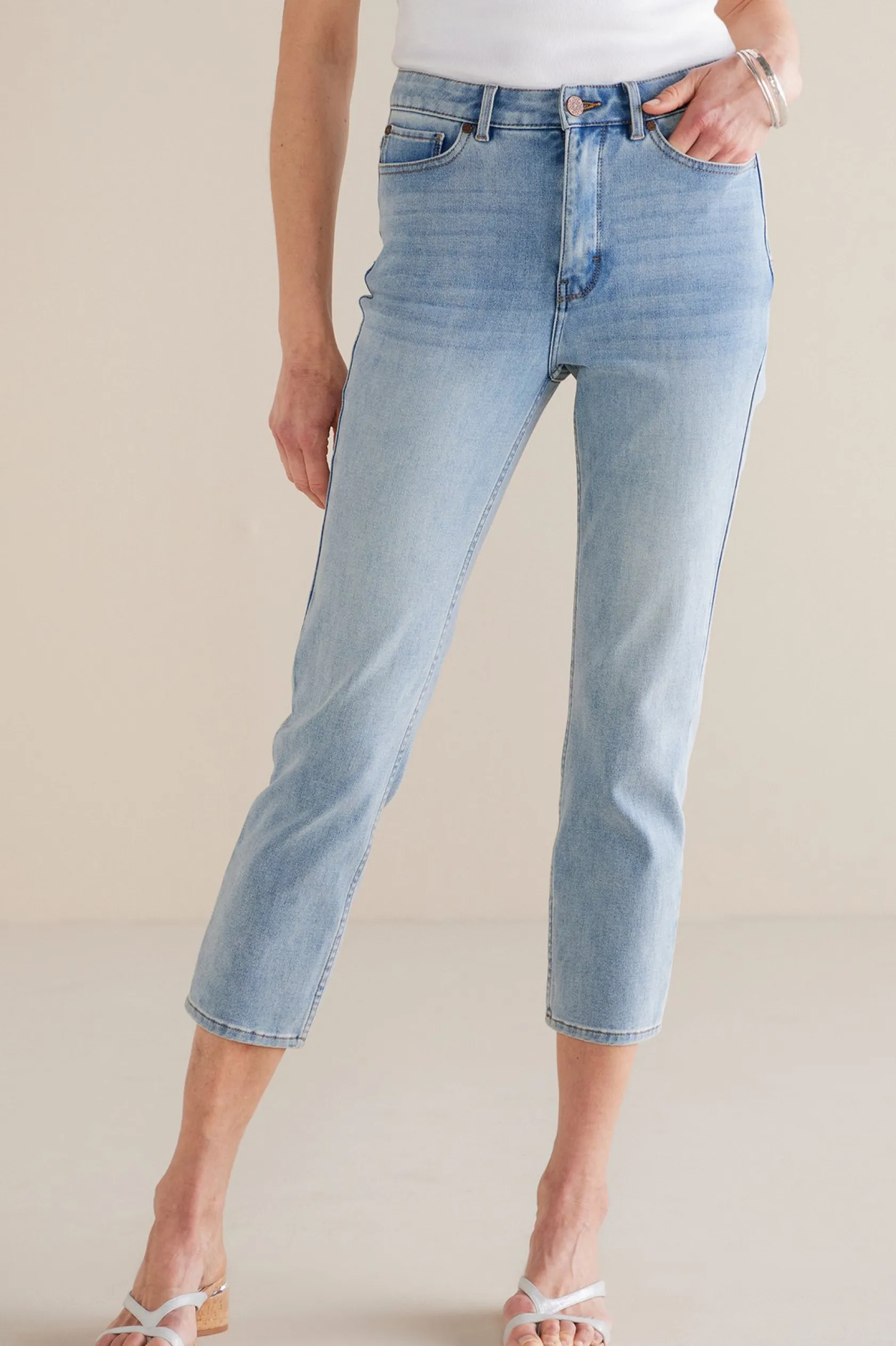 Soft Surroundings Petites Ultimate Denim Slim Leg Crop Jeans