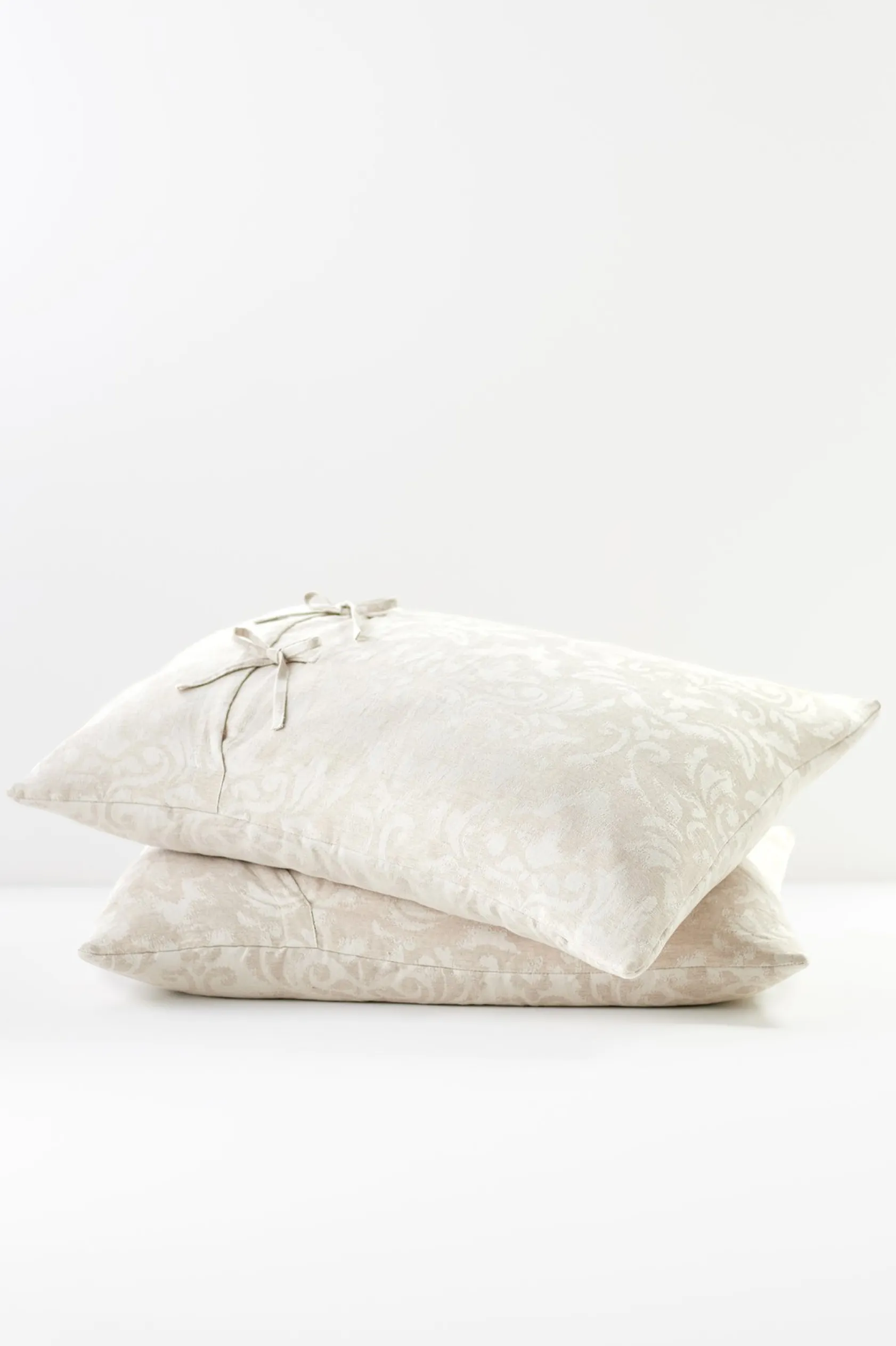 Soft Surroundings Rosalyn Damask Sham