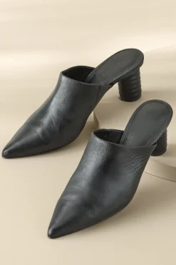 Soft Surroundings Sanctuary Swag Textured Heel Slide