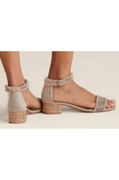Soft Surroundings Vaneli Helee Ankle Strap Sandal